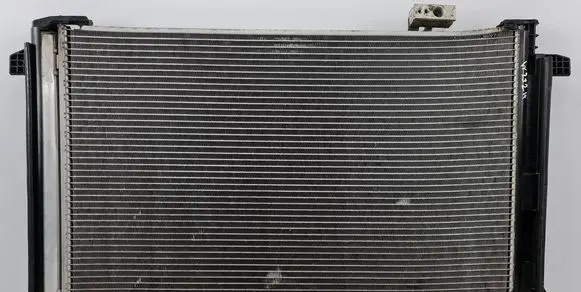 Mercedes-Benz E W212 A/C cooling radiator (condenser) A2045000554