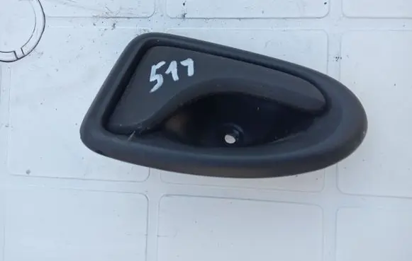 Iveco Daily 3rd gen Front door interior handle 7700830078