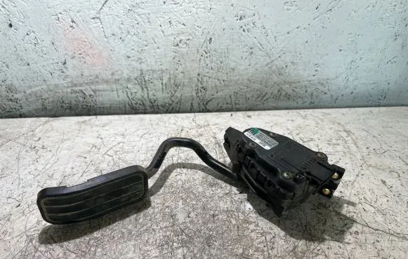 Ford Galaxy Accelerator throttle pedal YM219F836AA 6PV00777003