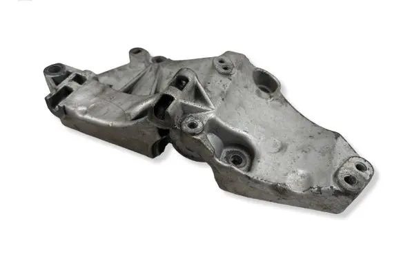 Renault Megane II Generator/alternator bracket 8200100148