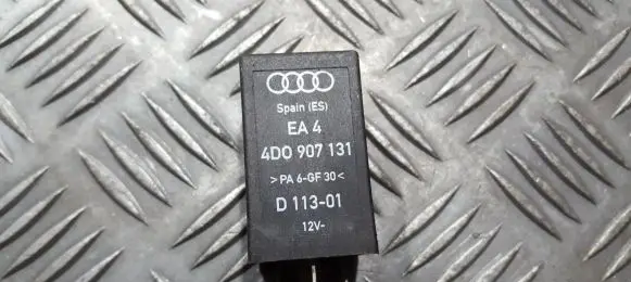 Volkswagen Golf IV Other relay 4d0907131 382