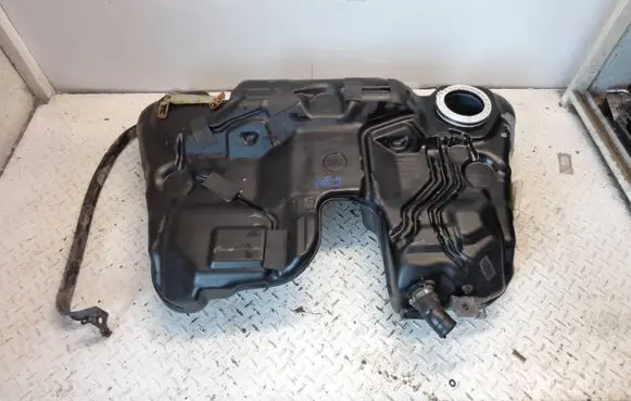 Volvo XC70 Fuel tank 30792701