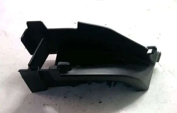 Land Rover Evoque I Seat belt trim BJ32613K37BW