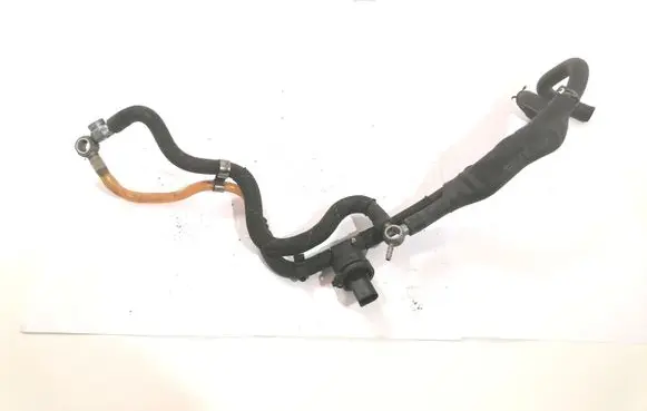 Audi A6 S6 C6 4F Fuel injector supply line/pipe 059130300M