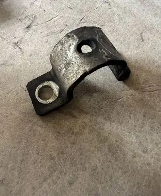 Mitsubishi Space Star Sway bar bush bracket, front 
