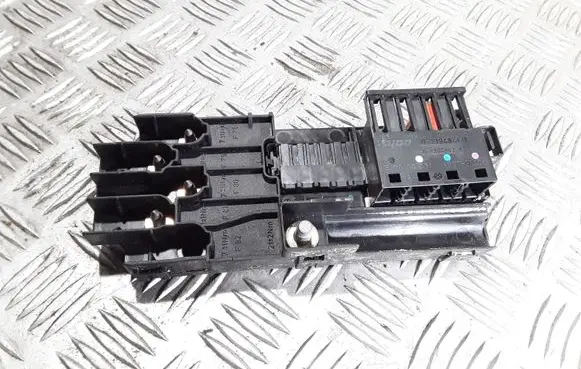 Mercedes-Benz E W211 Fuse module A2115452301