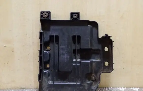KIA Soul Battery tray 371502K680