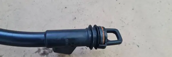 Audi Q5 SQ5 Oil level dip stick 03L103634M