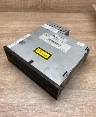 Audi A8 S8 D3 4E CD/DVD changer 4E0035111A 4E0910111F