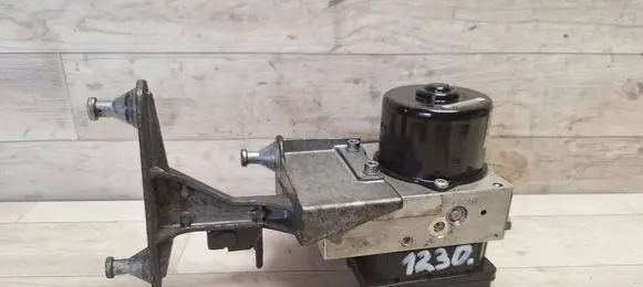 Mercedes-Benz C W203 ABS Pump A0054314312 10020405044 A0345457932