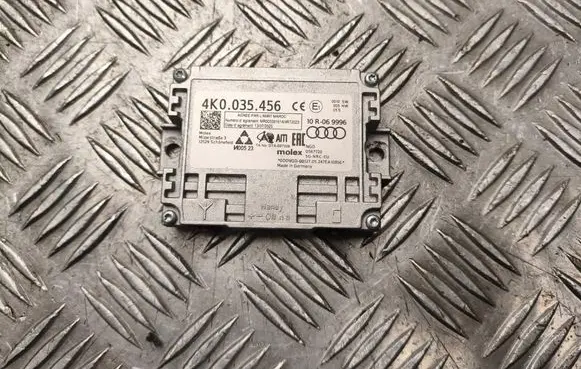Cupra Formentor Aerial antenna amplifier 4K0035456