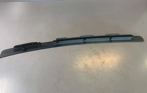 BMW 3 E36 Air vent grill in roof 8146228
