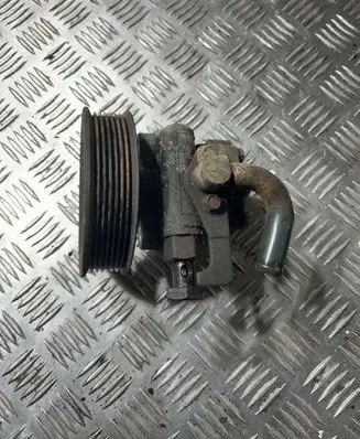 KIA Sorento Power steering pump