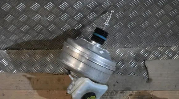 Porsche Macan (95B) Brake booster 4M0612103J