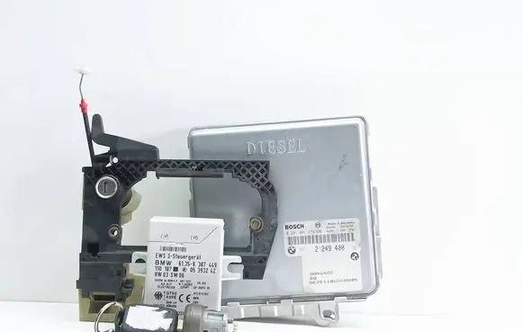 BMW 5 E39 Engine ECU kit and lock set 2249400 0281001373 8387449