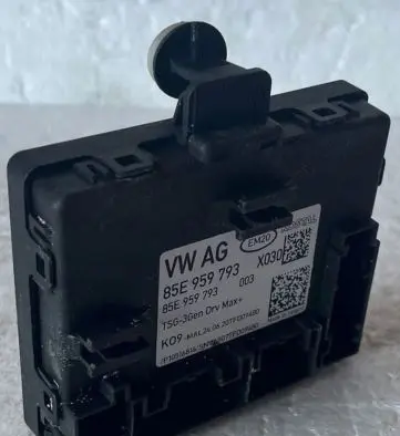 Audi e-tron Door control unit/module 85E959793