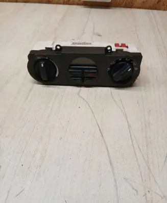 Ford Mondeo MK II Climate control unit 98BW19C933AB WSDB12121