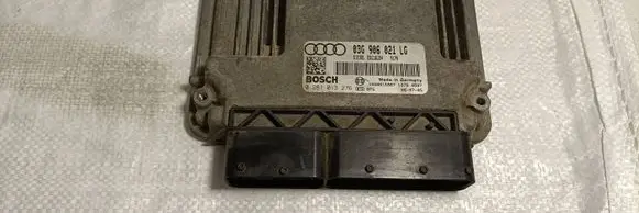 Audi A3 S3 8P Engine control unit/module 03G906021LG 1039S15967 0281013276