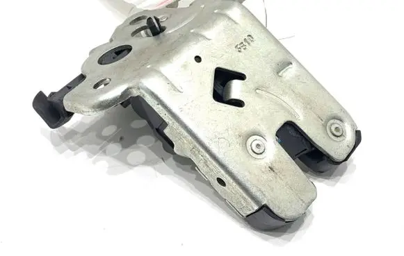 Audi A5 8T 8F Tailgate exterior lock 6K9827505A