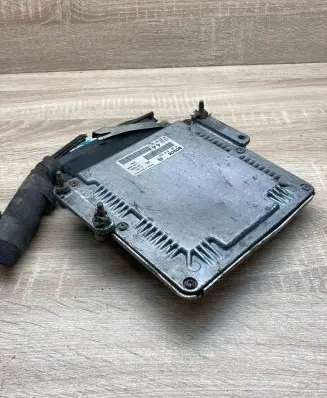 Peugeot 806 Engine control unit/module ECU 9645986780 0281010934