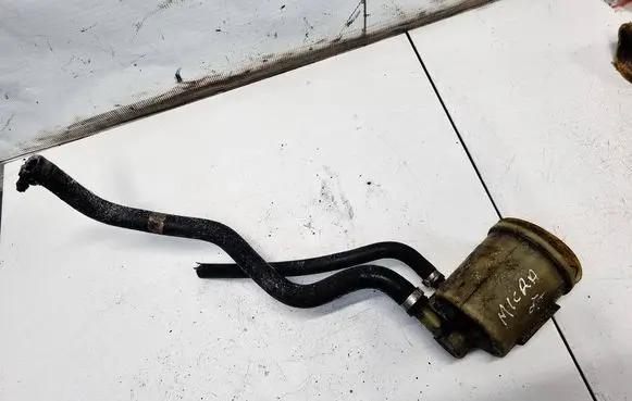 Nissan Micra Power steering fluid tank/reservoir 