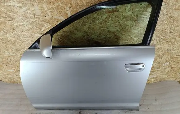 Audi A6 S6 C6 4F Front door