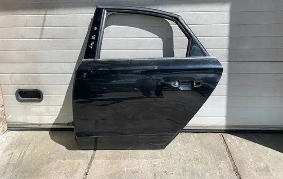 Audi A8 S8 D4 4H Rear door 4H0833311