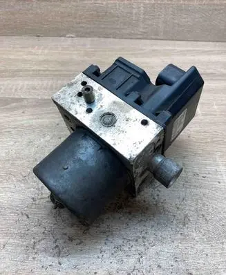 Ford Mondeo Mk III ABS Pump 0265800007 1S712M110AE 0265222015