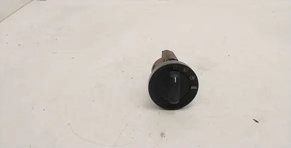 BMW 5 E39 Fog light switch 8363684