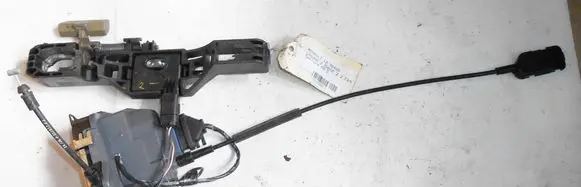 Renault Laguna II Front door lock 8200008431