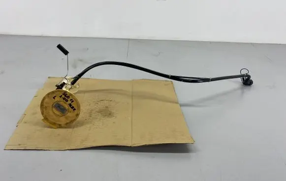 Volvo S60 Fuel level sensor 31274048
