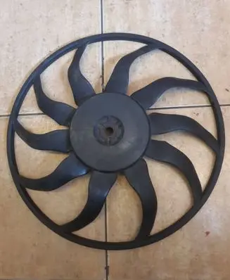 BMW 5 E39 Fan impeller 14501201 381653