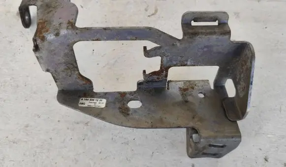 Mercedes-Benz ML AMG W164 Water pump A1645001231