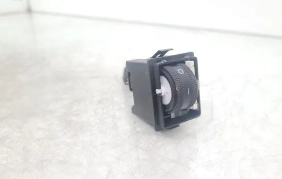 Headlight level height control switch