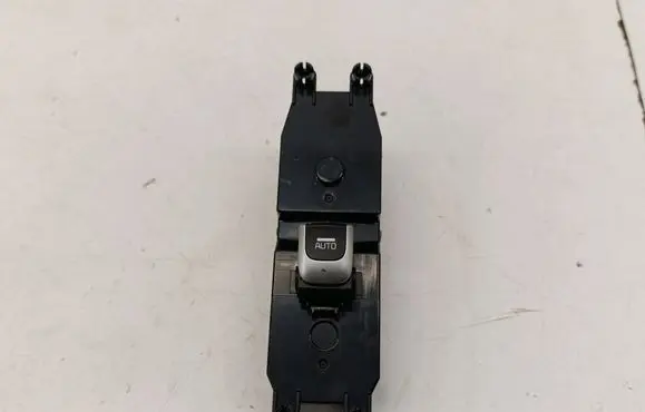 KIA Niro Electric window control switch