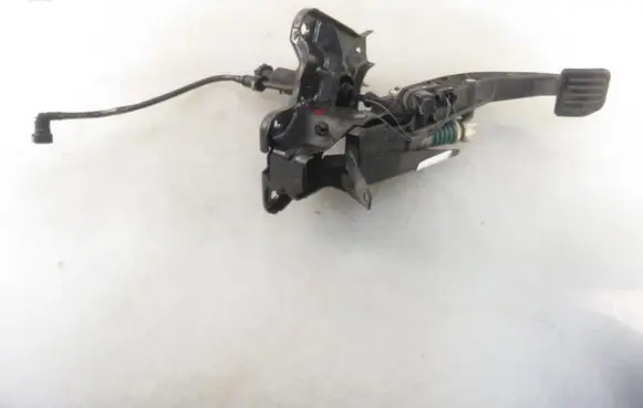 Ford S-MAX Clutch pedal 4M577C534AA 7G9N7B633NB
