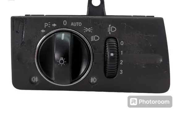 Mercedes-Benz E W211 Light switch 2115450304 04056020 7241Q05