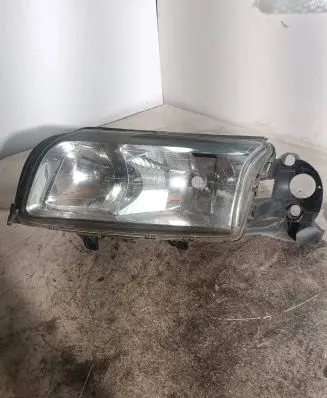 Volvo S80 Headlight/headlamp