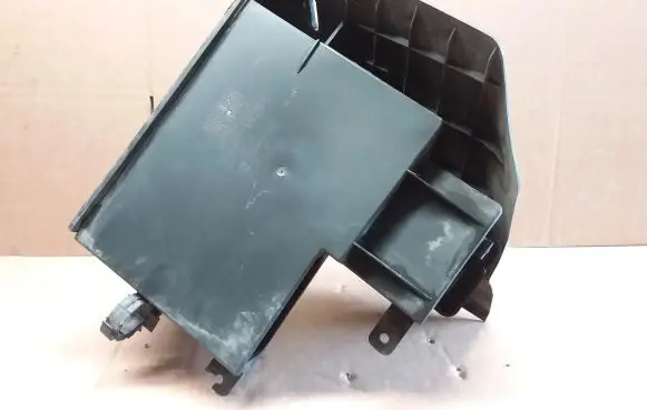 Peugeot 508 Fuse box cover 9688667580 9688667880