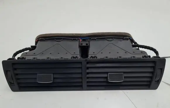 Audi A4 S4 B7 8E 8H Dash center air vent grill 8E0820951H