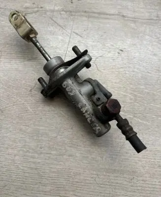 Clutch master cylinder