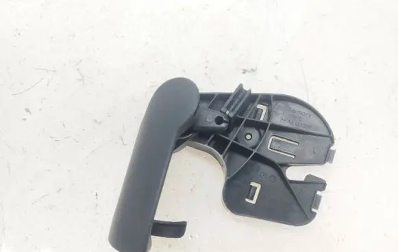 Engine bonnet (hood) release handle