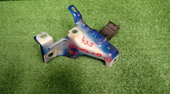 Fiat Ducato Fender mounting bracket 