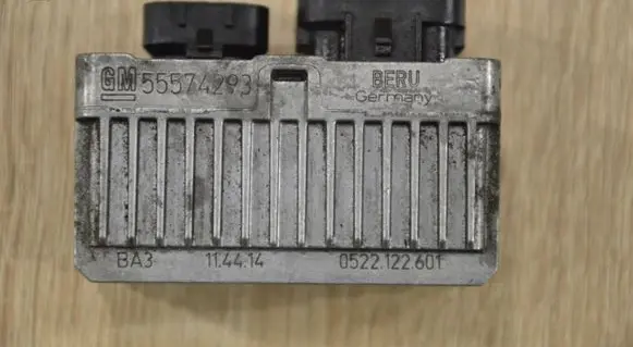 Opel Antara Glow plug pre-heat relay 55574293