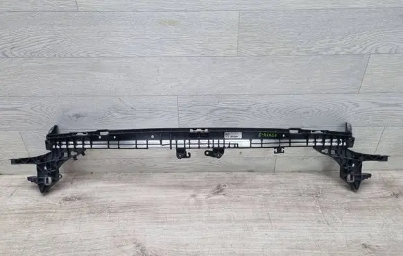 Top upper radiator support slam panel