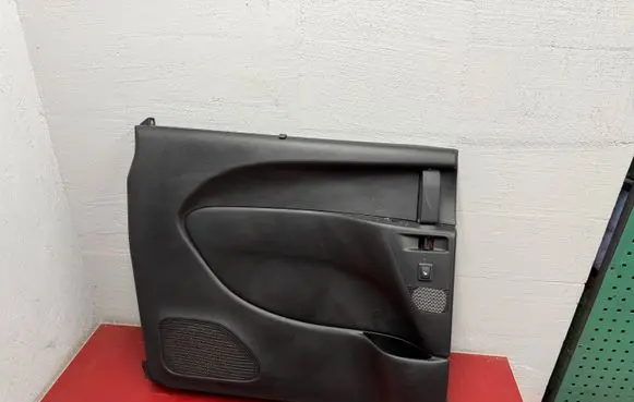 Chrysler Pacifica Sliding door card 5RP66DX9AG