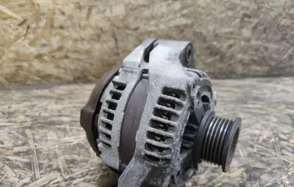 Maserati Quattroporte Generator/alternator 193120 1042103960