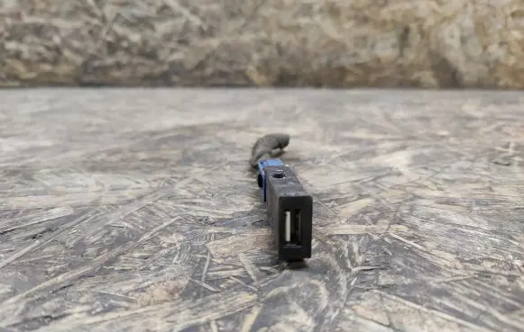 Opel Insignia A USB socket connector 13348688