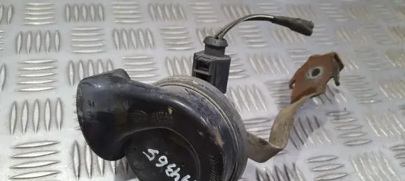 Volkswagen PASSAT B6 Horn signal E100209 E10209