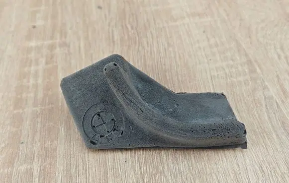 BMW 8 G16 Fender foam support/seal 7435741